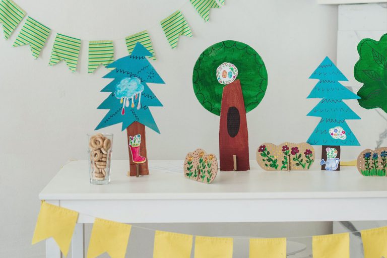 For Your Inspiration: Troll Table Decoration